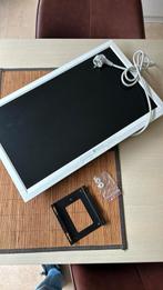 Lcd monitor model LE-24 Neovo, Computers en Software, Monitoren, Ophalen, Zo goed als nieuw