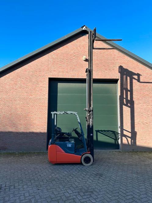 Toyota 8FBEKT16 1600kg triplo 1999H elektrische heftruck, Zakelijke goederen, Machines en Bouw | Heftrucks en Intern transport