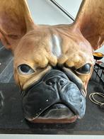 Bulldog hoofd, Ophalen