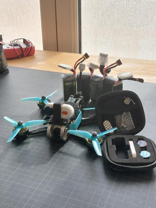 Drone FPV Diatone Roma F4 et caméra Caddx Peanut, Hobby & Loisirs créatifs, Modélisme | Radiocommandé & Téléguidé | Hélicoptères & Quadricoptères