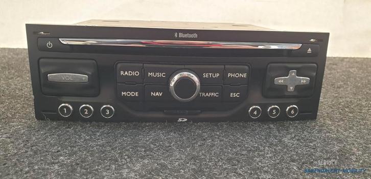 Rneg Radio CD speler met bluetooth en navigatie 96736746XT C, Auto-onderdelen, Elektronica en Kabels, Citroën, Peugeot, Gebruikt