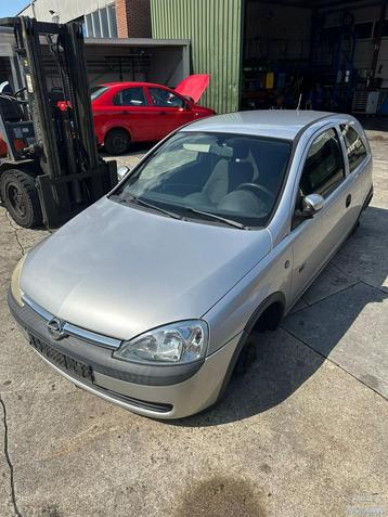 Onderdelen Opel Corsa 1.2 16V bouwjaar 2003 disponible aux enchères