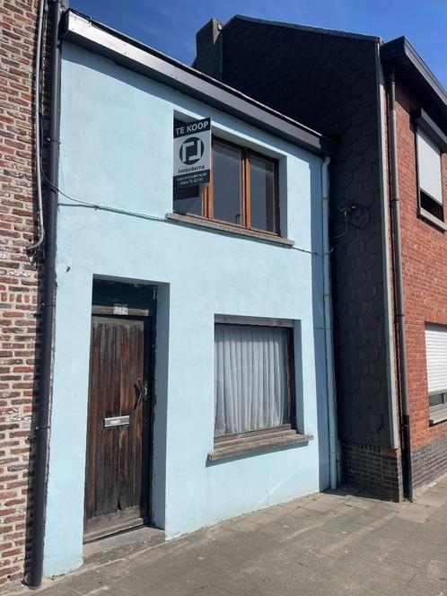 Te renoveren woning in Beveren te koop, Immo, Huizen en Appartementen te koop, Provincie Oost-Vlaanderen, tot 200 m², Tussenwoning