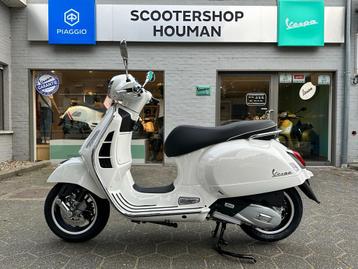 Vespa GTS 125cc SUPER BIANCO INNOCENTE, Fietsen en Brommers, Scooters | Vespa, Benzine, 125 cc, Overige modellen