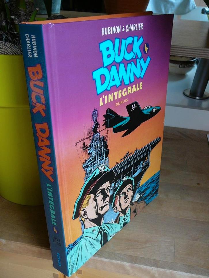 Buck Danny : 2 intégrales pour 15eur !, Boeken, Stripverhalen, Zo goed als nieuw, Ophalen