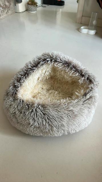 Kattenmand NIEUW beschikbaar voor biedingen