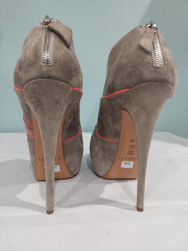709C* Casadei - sexy shoes gris/rose high heels (40), Vêtements | Femmes, Chaussures, Porté, Chaussures à haut talons, Gris, Envoi