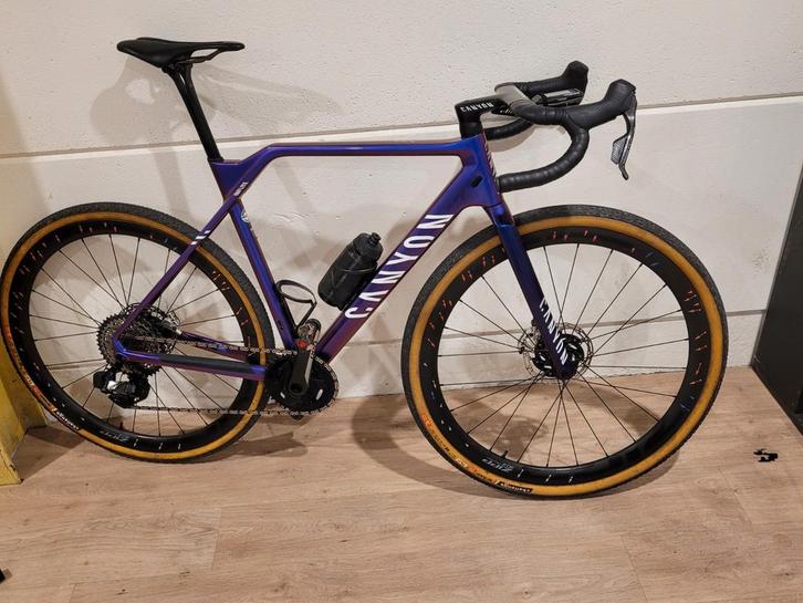 Canyon Inflite CFR Medium, Fietsen en Brommers, Fietsen | Racefietsen, Zo goed als nieuw, Ophalen