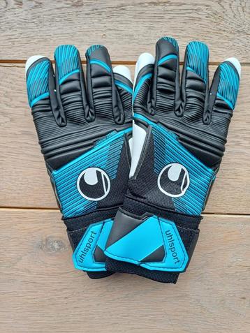 Gants de gardien de but disponible aux enchères