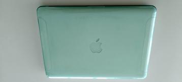 apple macbook 13 inch + cover   beschikbaar voor biedingen