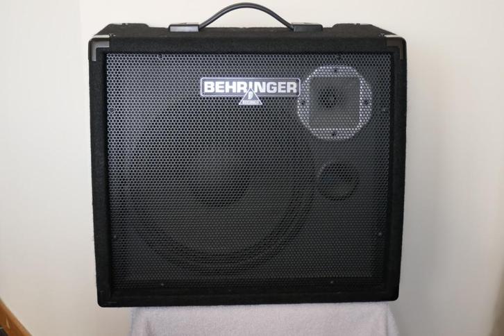 Behringer K900FX versterker, Muziek en Instrumenten, Versterkers | Keyboard, Monitor en PA, Zo goed als nieuw, Keyboardversterker