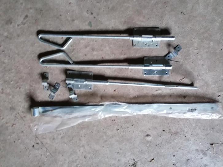 set poortgrendels / stangensluiting verzinkt staal, Dieren en Toebehoren, Stalling en Weidegang