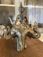 Indra rijdt op een bronzen Erawan-olifant, Antiek en Kunst, Antiek | Brons en Koper, Ophalen of Verzenden, Brons