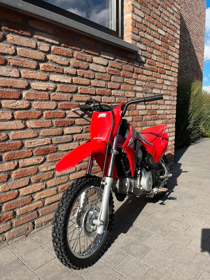 Honda CRF 110f, Fietsen en Brommers, Brommers | Honda, Zo goed als nieuw, Ophalen