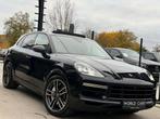 Porsche Cayenne TURBO 4.0 V8 550 CV / TOIT PANO / CAM360 / F, Auto's, Cayenne, 404 kW, Zwart, Leder