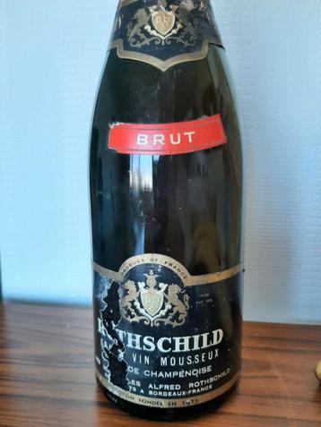 Rothschild  campagne  1975 beschikbaar voor biedingen