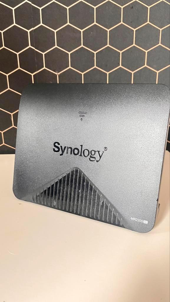 Synology RT2200ac, Computers en Software, Routers en Modems, Zo goed als nieuw, Router, Ophalen of Verzenden