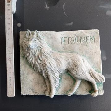 Pancarte en pierre blanche pour chien de Tervuren 