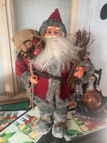 Kerstman beschikbaar voor biedingen