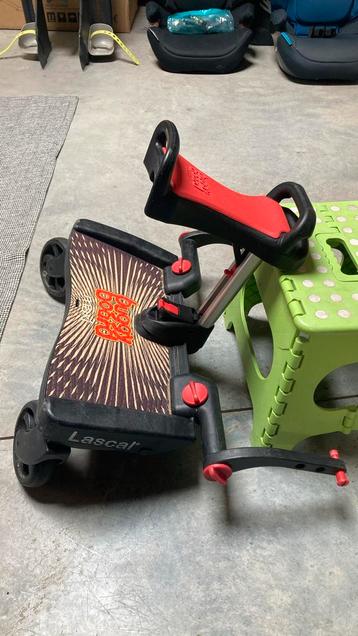 Buggyboard met stoeltje beschikbaar voor biedingen