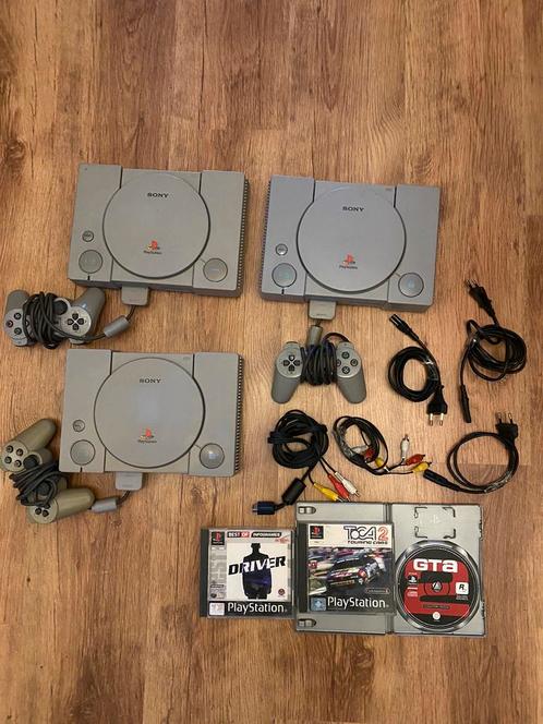 3 x Console PlayStation 1, Consoles de jeu & Jeux vidéo, Consoles de jeu | Sony PlayStation 1, Utilisé