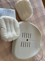 Twee intex jacuzzi zitjes en twee intex nekkussens, Ophalen, Nieuw