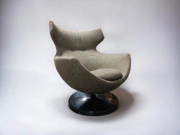Jupiter fauteuil van Pierre Guariche voor Meurop  beschikbaar voor biedingen
