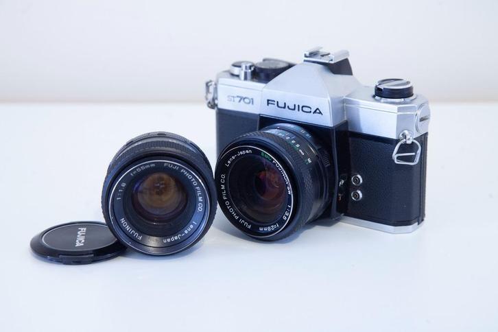 Volledige set Reflex Fujica ST 701 + lenzen, Audio, Tv en Foto, Fotocamera's Analoog, Zo goed als nieuw, Spiegelreflex, Fuji, Ophalen of Verzenden