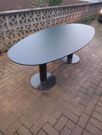 Table, Enlèvement, Utilisé