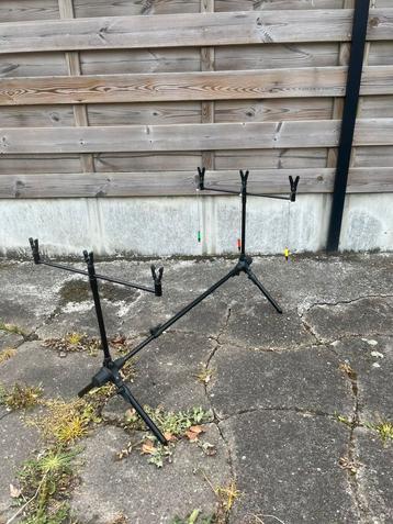 Rodpod dunlop witvis beschikbaar voor biedingen