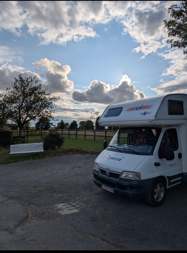 Odette cherche de nouveaux aventuriers — 6personnes, Caravanes & Camping, Camping-cars, Autres marques, Toilette à cassette, Fiat