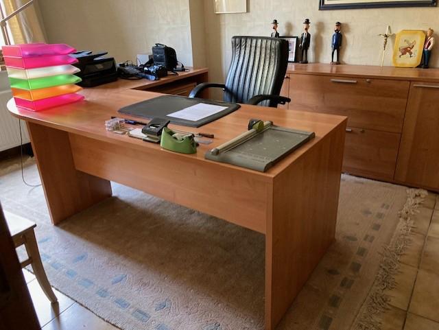 Complete grote bureau met dressoir, ladeblok en wandkast, Huis en Inrichting, Ophalen, Gebruikt