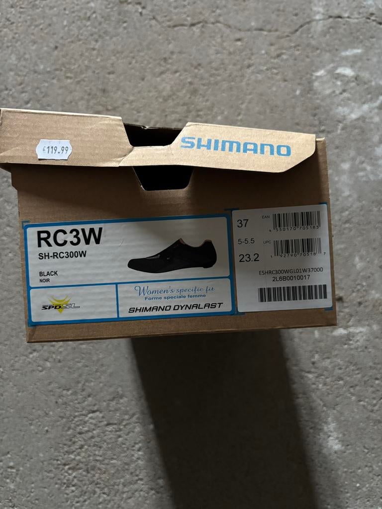 Shimano RC3W zwart 37 NIEUW, Fietsen en Brommers, Fietsaccessoires | Fietskleding, Ophalen of Verzenden, Nieuw
