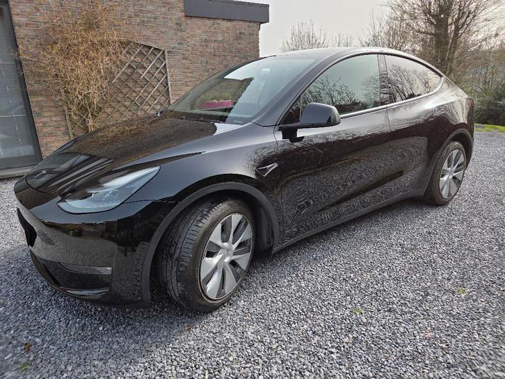 Tesla Y Long Range Dual Motor 520cv + crochet attelage, Autos, Tesla, Particulier, Model Y, Caméra 360°, 4x4, ABS, Caméra de recul