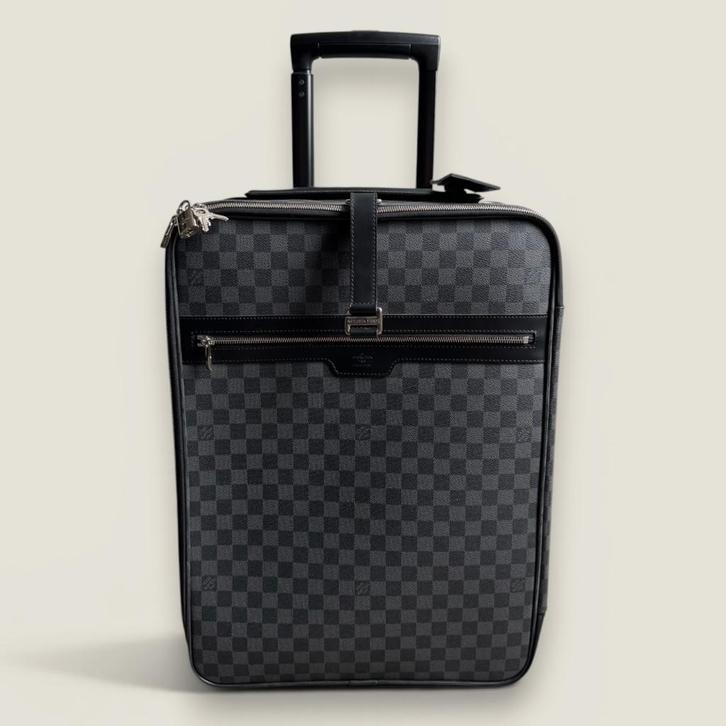 Louis Vuitton Pegase 45 Damier Graphite trolley, Handtassen en Accessoires, Koffers, Zo goed als nieuw, Overige materialen, Slot