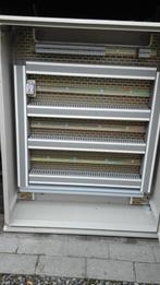 Zekering kast, Ophalen