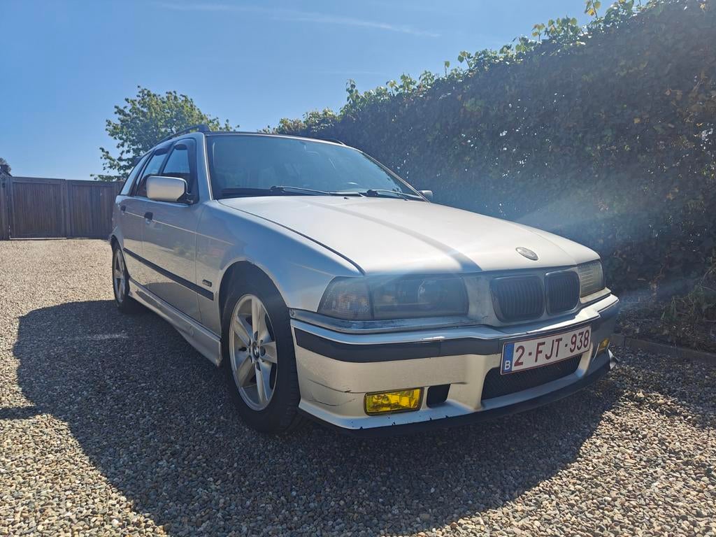 E36 Touring 325 tds lichte vracht, Auto's, BMW, Particulier, 3 Reeks, Aangepast voor mindervaliden, Airbags, Airconditioning, Bluetooth