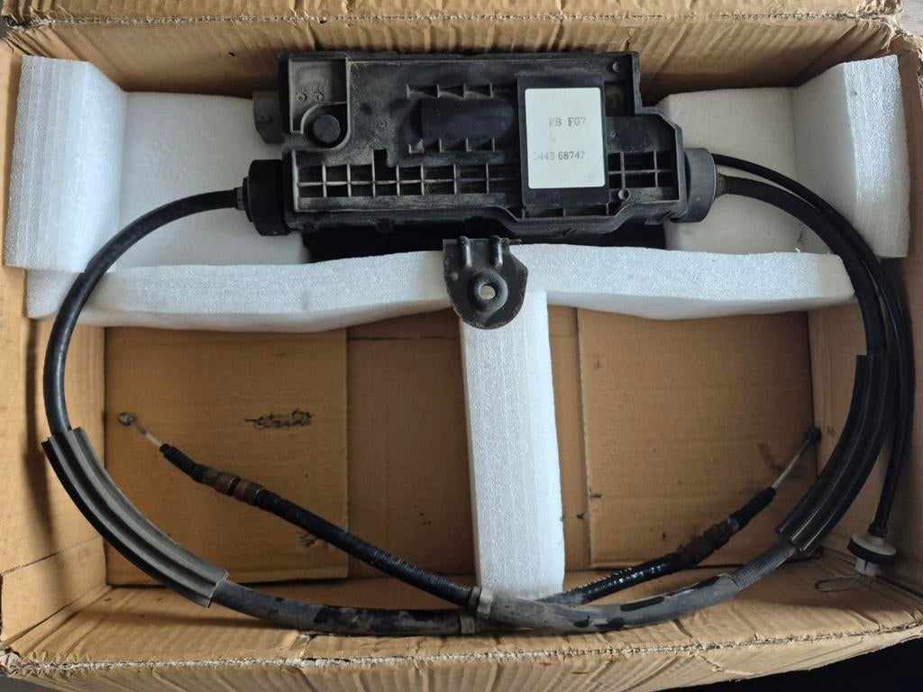 Bmw f07 gt. Frein de stationnement/unité de réglage, Autos : Pièces & Accessoires, BMW