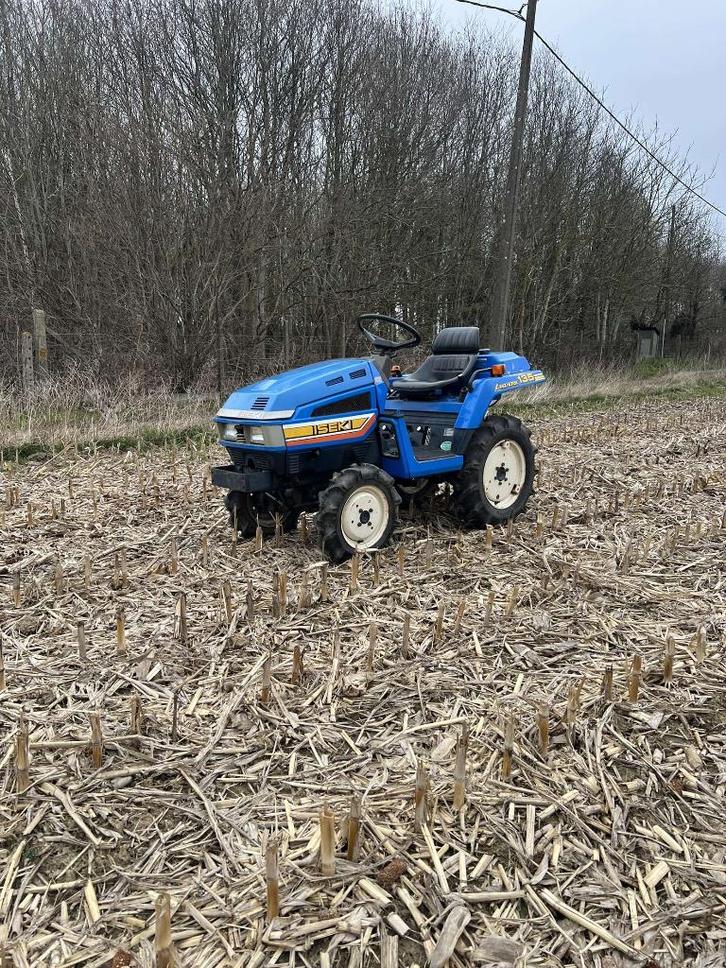 Prachtige iseki 135 16pk 3cil 4x4 4nieuwe banden zijschakel!, Zakelijke goederen, Landbouw | Tractoren, 250 tot 500 cm, Overige merken