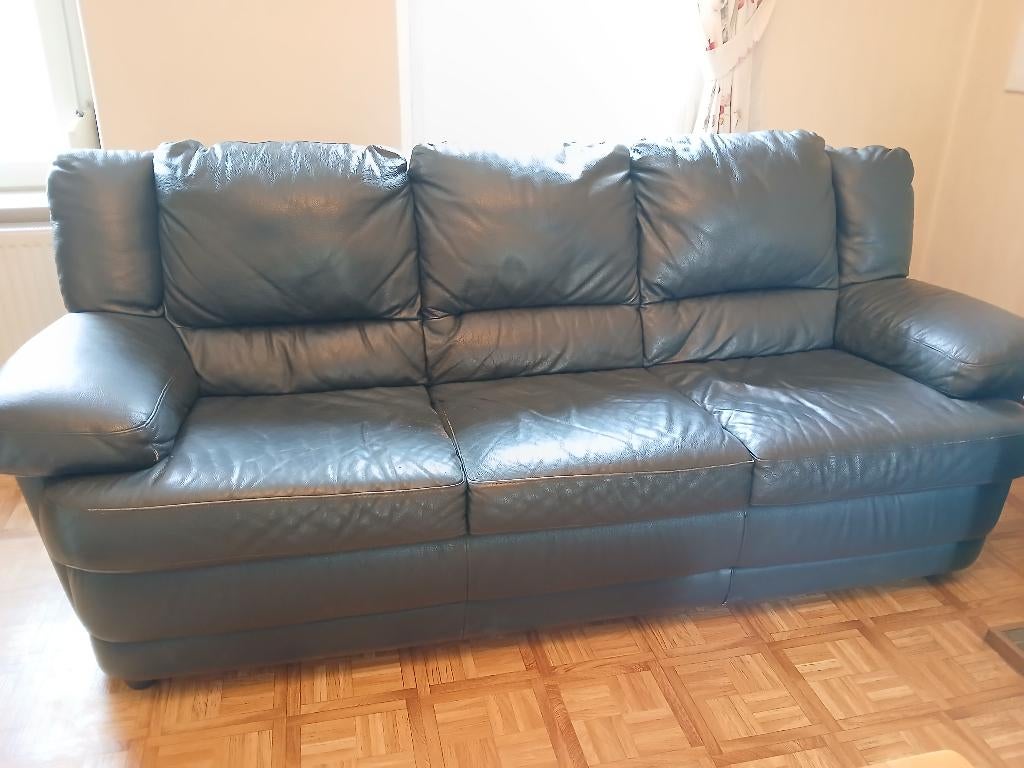 Canapé 3 places en cuir 150€, 200 à 250 cm, Banc droit, Enlèvement, Utilisé