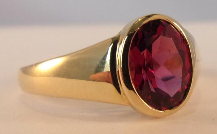 Nieuwe gouden Harry Ivens designer ring, Bijoux, Sacs & Beauté, Bagues, Neuf, Femme ou Homme, 18 à 19, Or, Or, Avec pierre précieuse