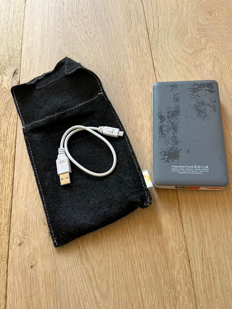Powerbank Xtorm 15000, Telecommunicatie, Powerbanks, Gebruikt, Ophalen