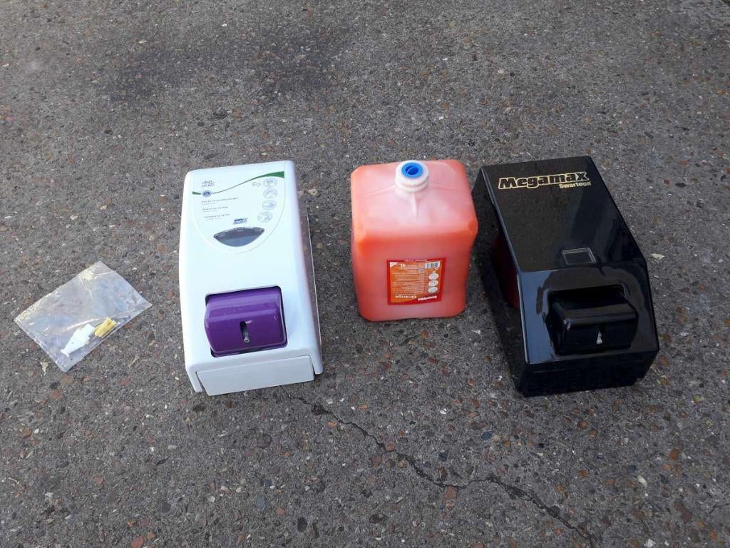 Handzeep swarfega orange 4 liter patroon prijs 24 eu, Ophalen