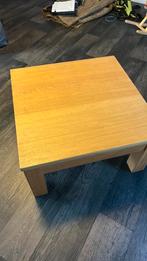 Massieve houten salontafel 70x70 cm, Huis en Inrichting, Ophalen, Zo goed als nieuw