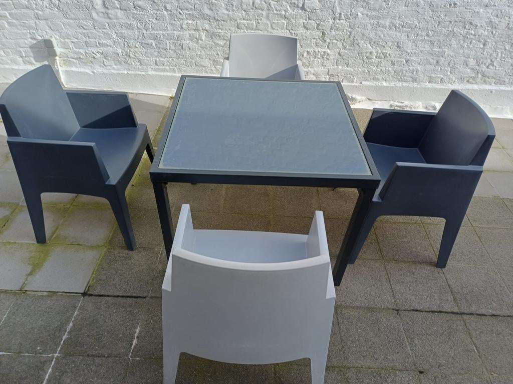 Tuinset: tafel met glazen blad en 4 Box stoeltjes., Enlèvement, Synthétique, Salons de jardin