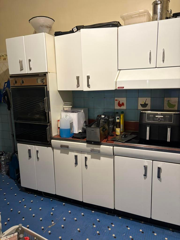 Cuisine art deco annee 60 acier émaillé, Acier ou Inox, Brillant ou Laqué, Enlèvement, Utilisé