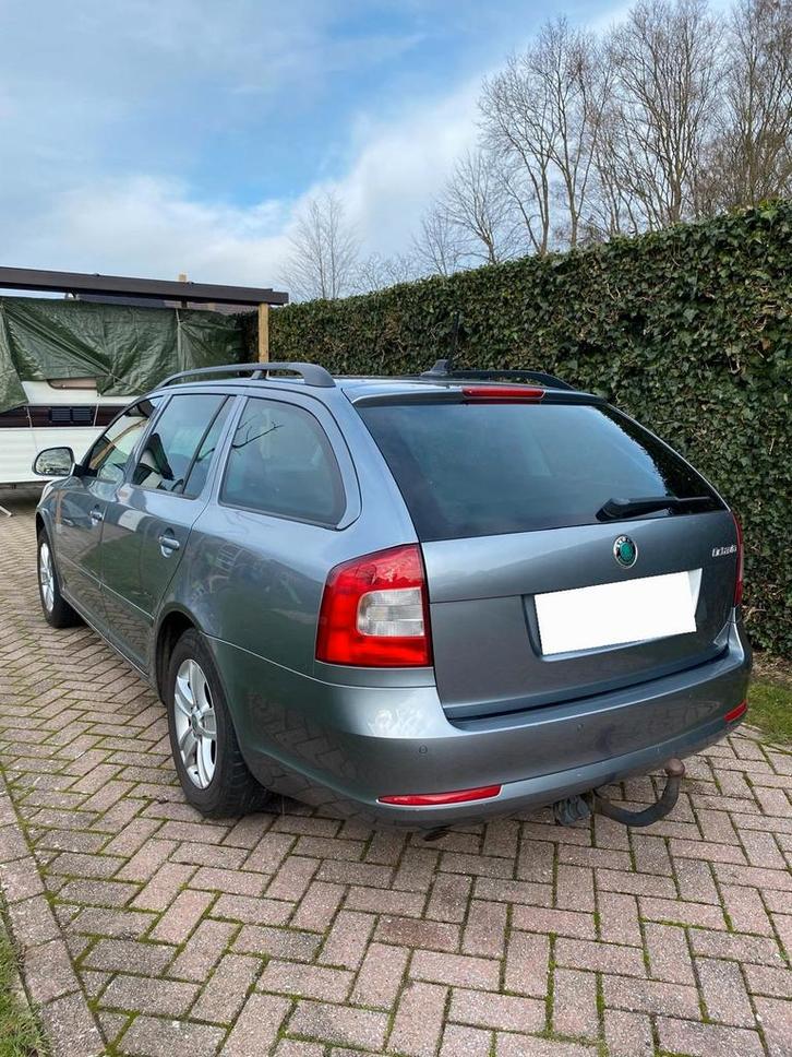 Skoda Octavia ( gekeurd voor verkoop ), Auto's, Skoda, Particulier, Octavia, Cruise Control, Elektrische ramen, Isofix, Regensensor