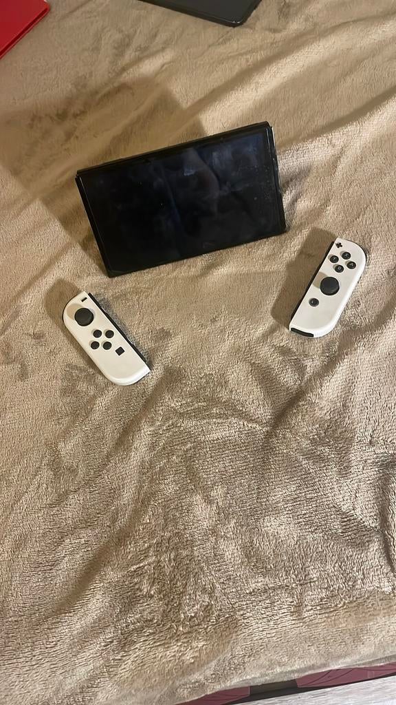 Nidendo, Consoles de jeu & Jeux vidéo, Consoles de jeu | Nintendo Switch, Enlèvement, Comme neuf