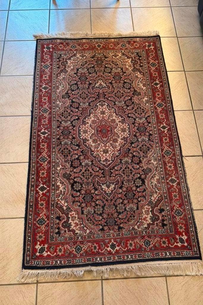 Tapis noué à la main 93 x 169 cm, Maison & Meubles, Ameublement | Tapis & Moquettes, Comme neuf, Crème, Enlèvement