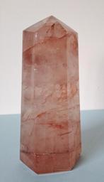 Kwarts + hematiet toren 11 cm, Verzamelen, Mineralen en Fossielen, Ophalen of Verzenden